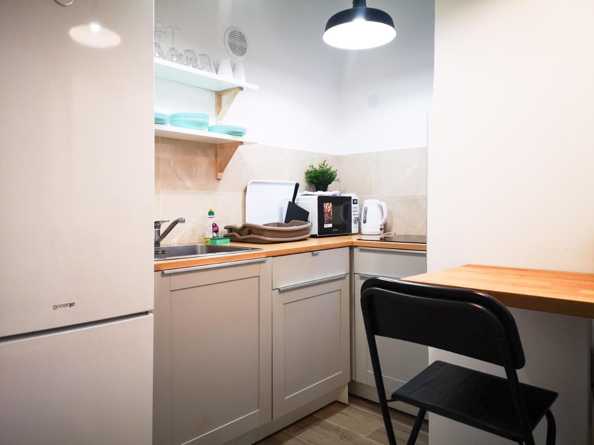 Filinhome Stefanovica Suite 8 Нови-Сад Экстерьер фото